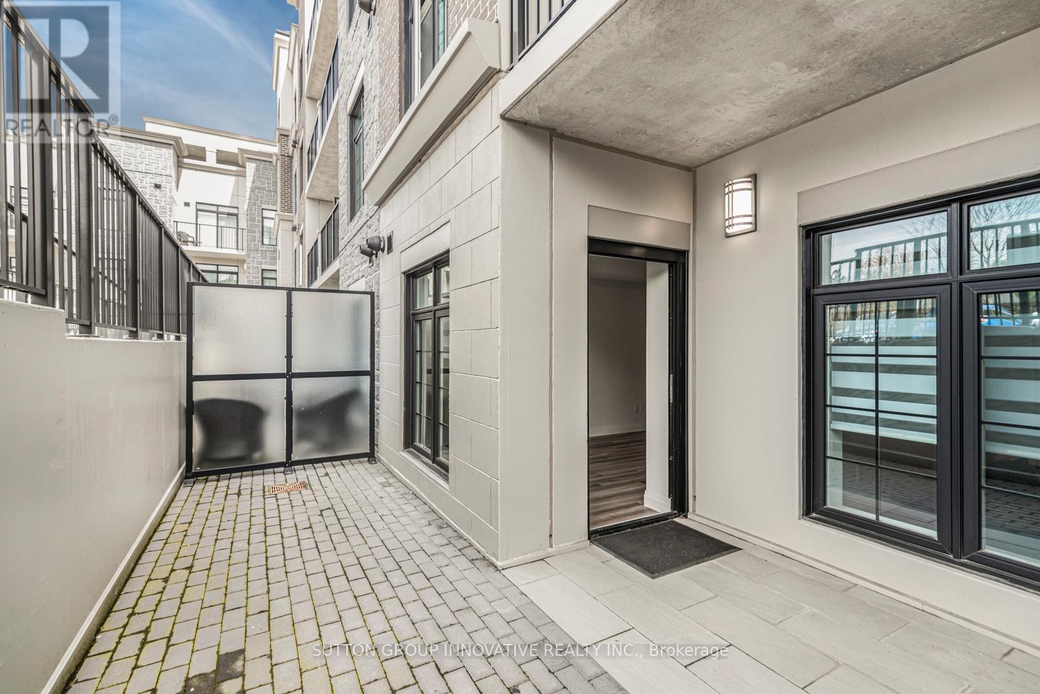#105 153 WILSON STREET W - 39