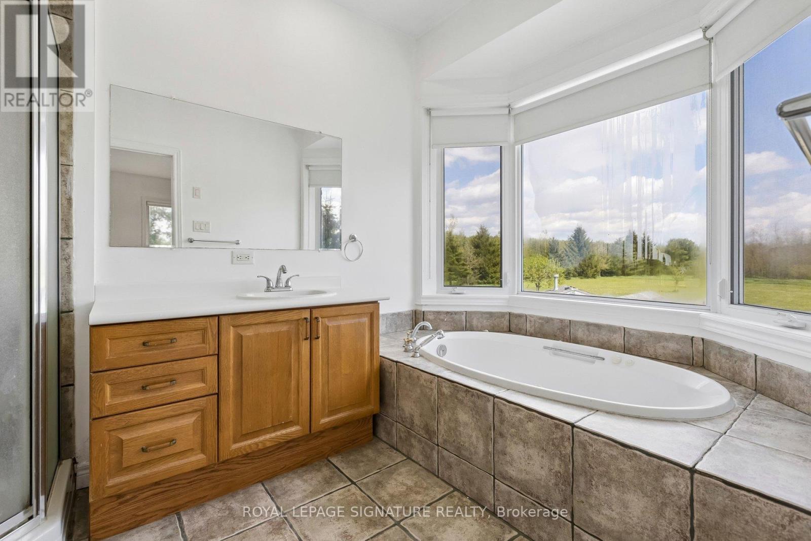 #3 64256 DUFFERIN COUNTY ROAD - 18