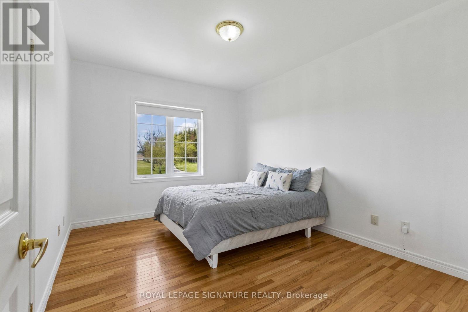 #3 64256 DUFFERIN COUNTY ROAD - 21