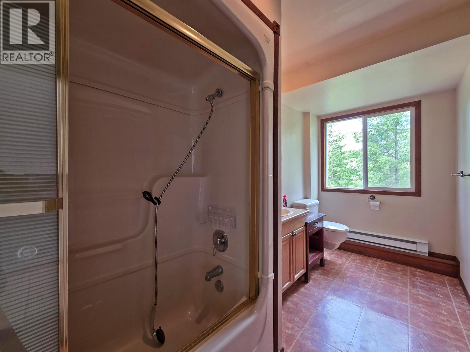 2303 PINNACLES ROAD - 19