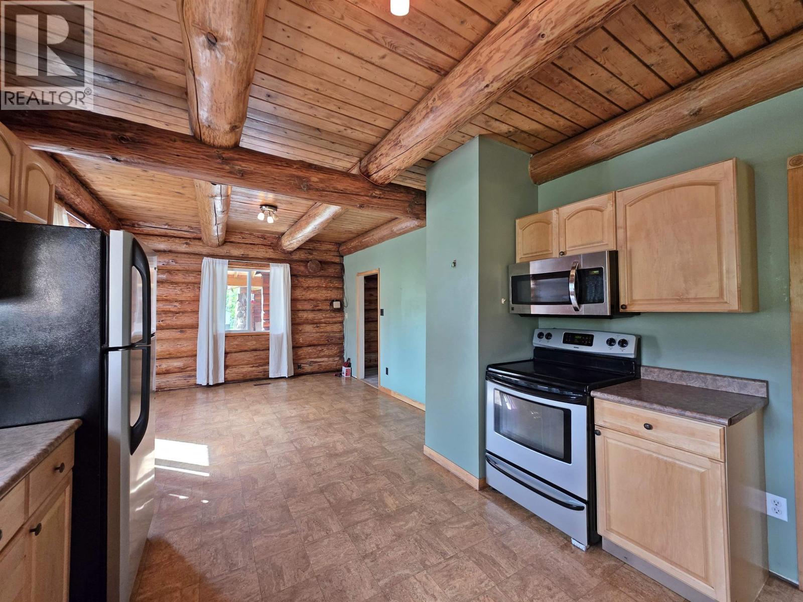 2303 PINNACLES ROAD - 5