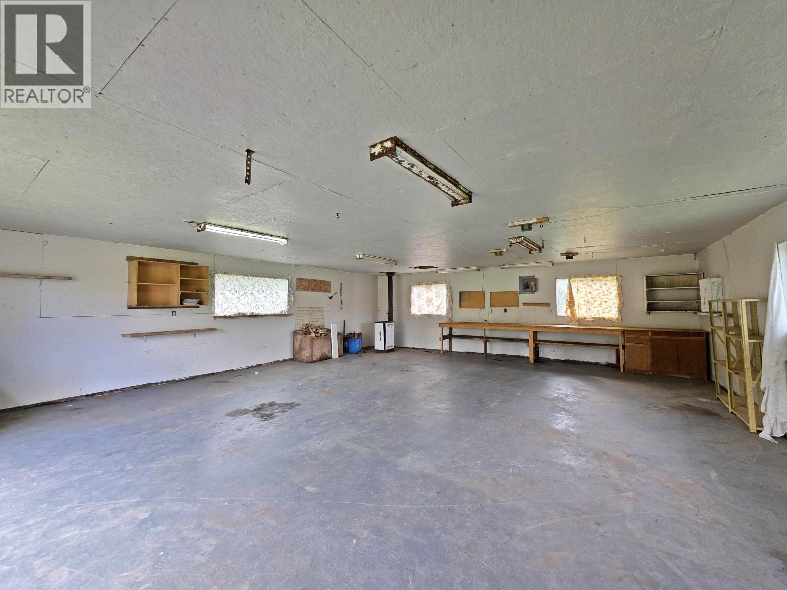 2303 PINNACLES ROAD - 27