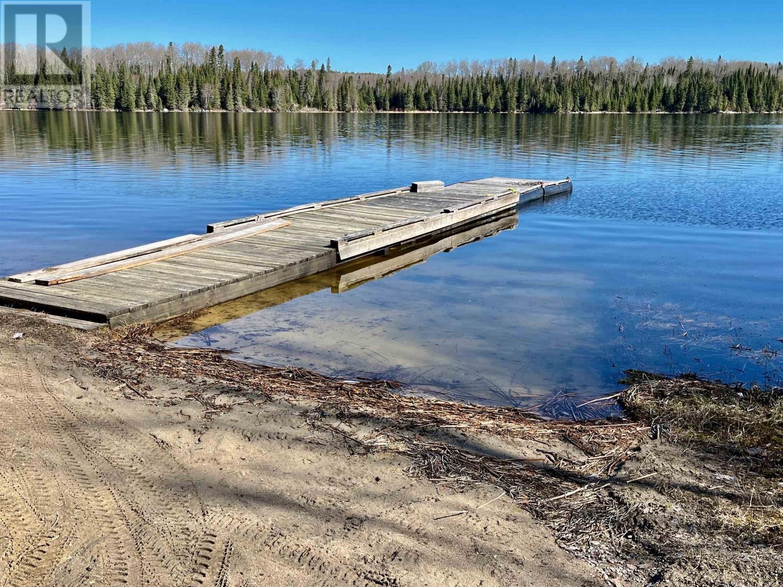 377 CRAWFORD DR - 30