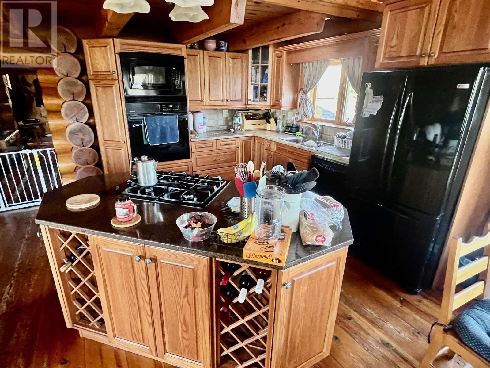 377 CRAWFORD DR - 4