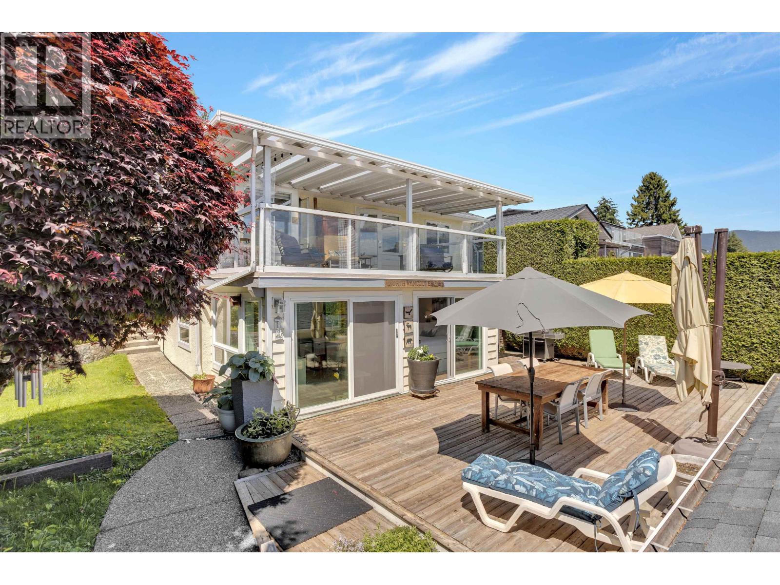 901 CALVERHALL Street - photo 2