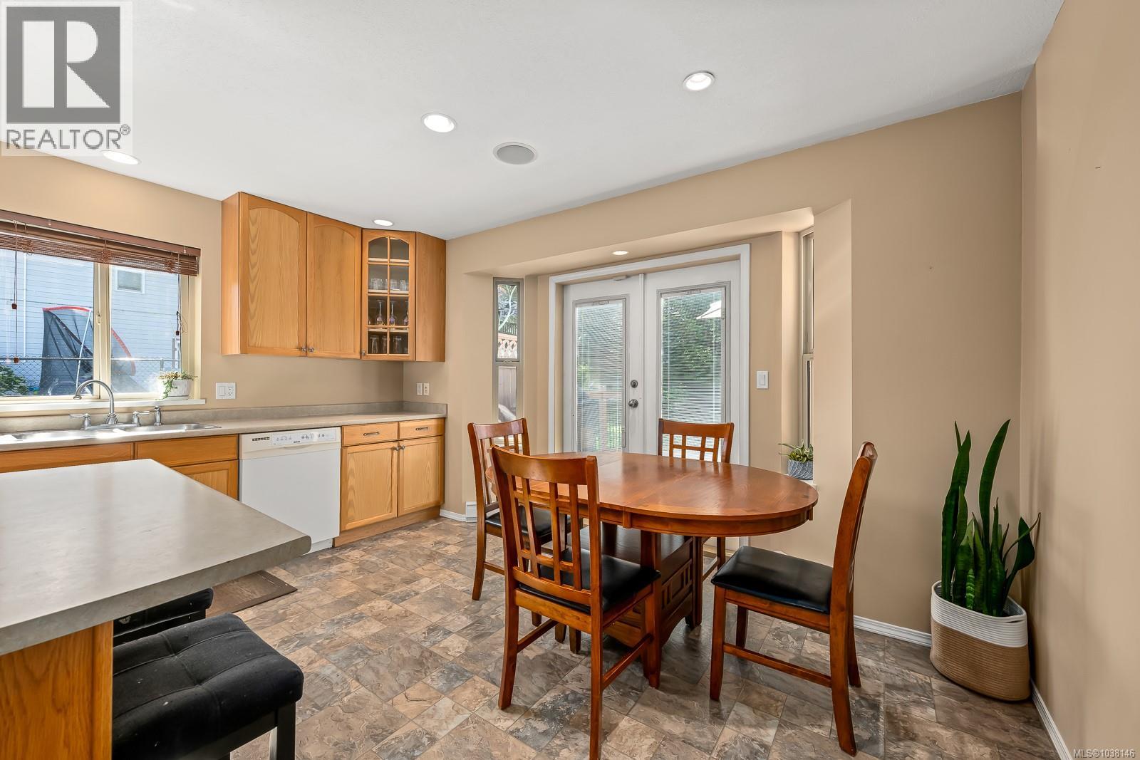 809 Willowcrest Rd - 9