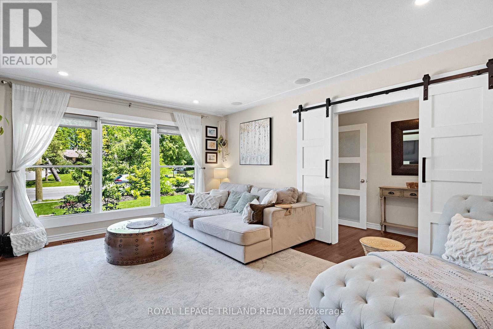 445 RIDOUT STREET S - 8