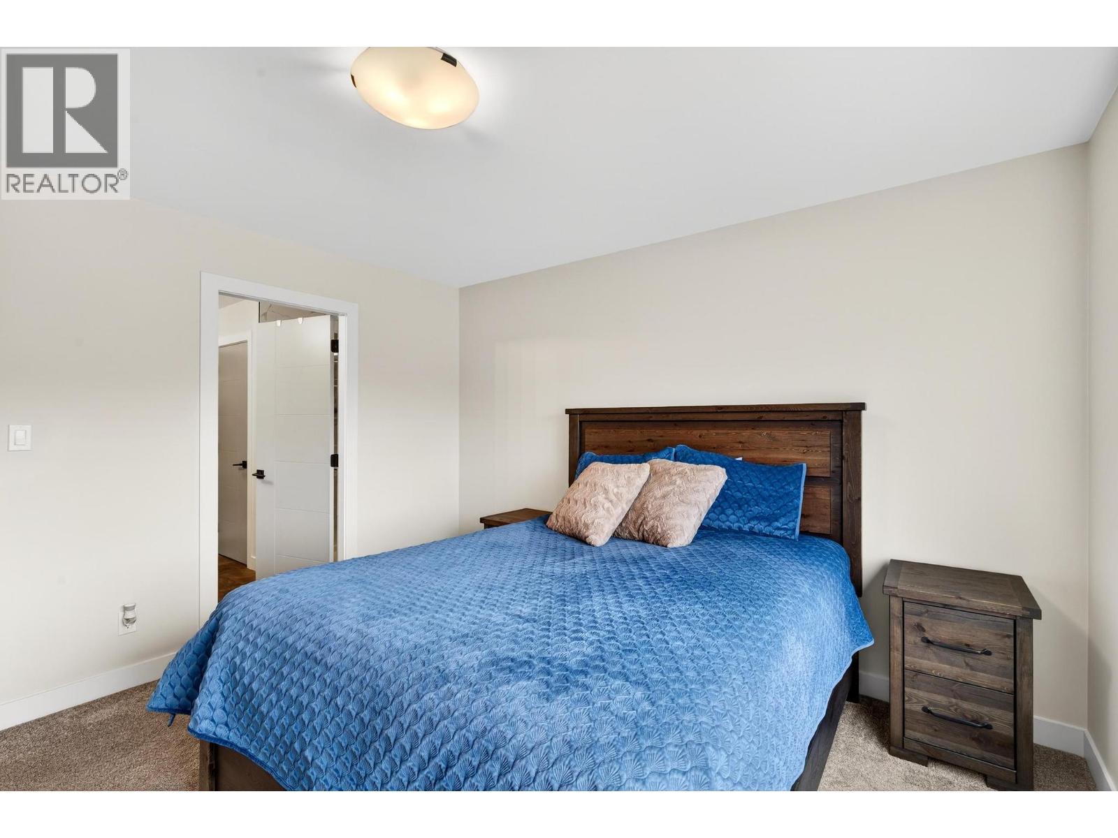 #3 3405 16 Avenue - 13