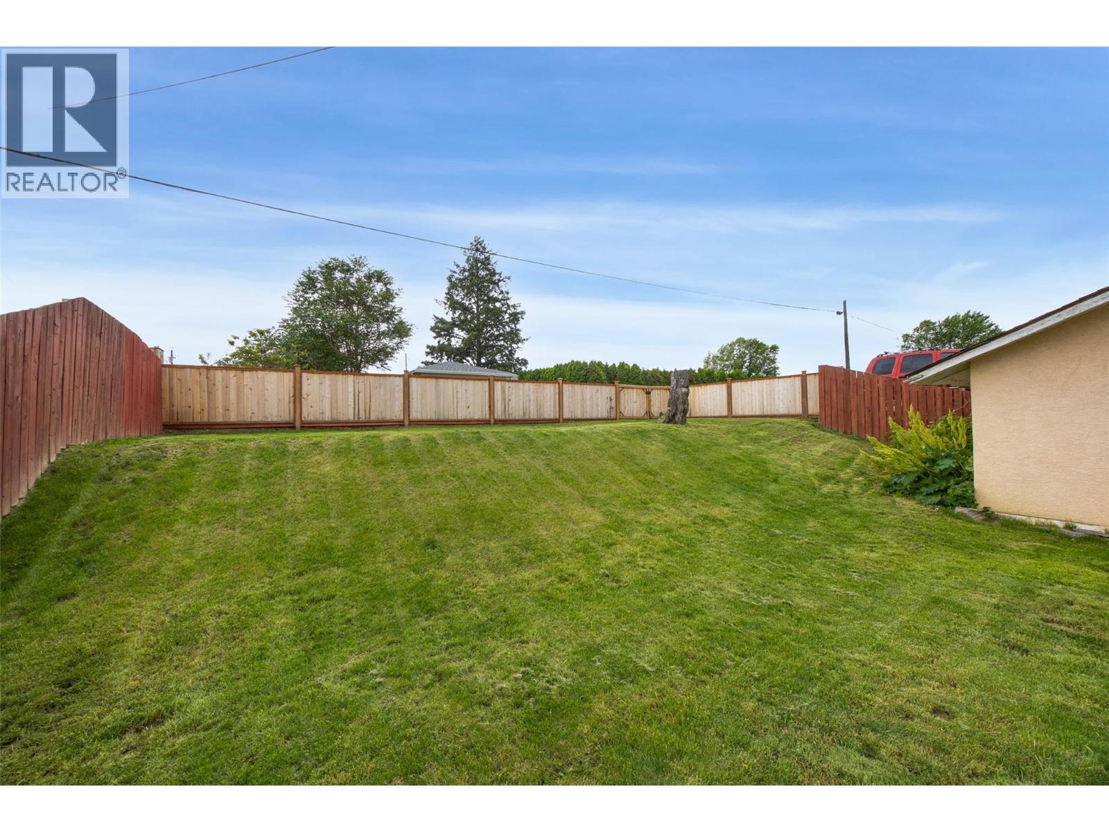 1069 Lethbridge Avenue - 25
