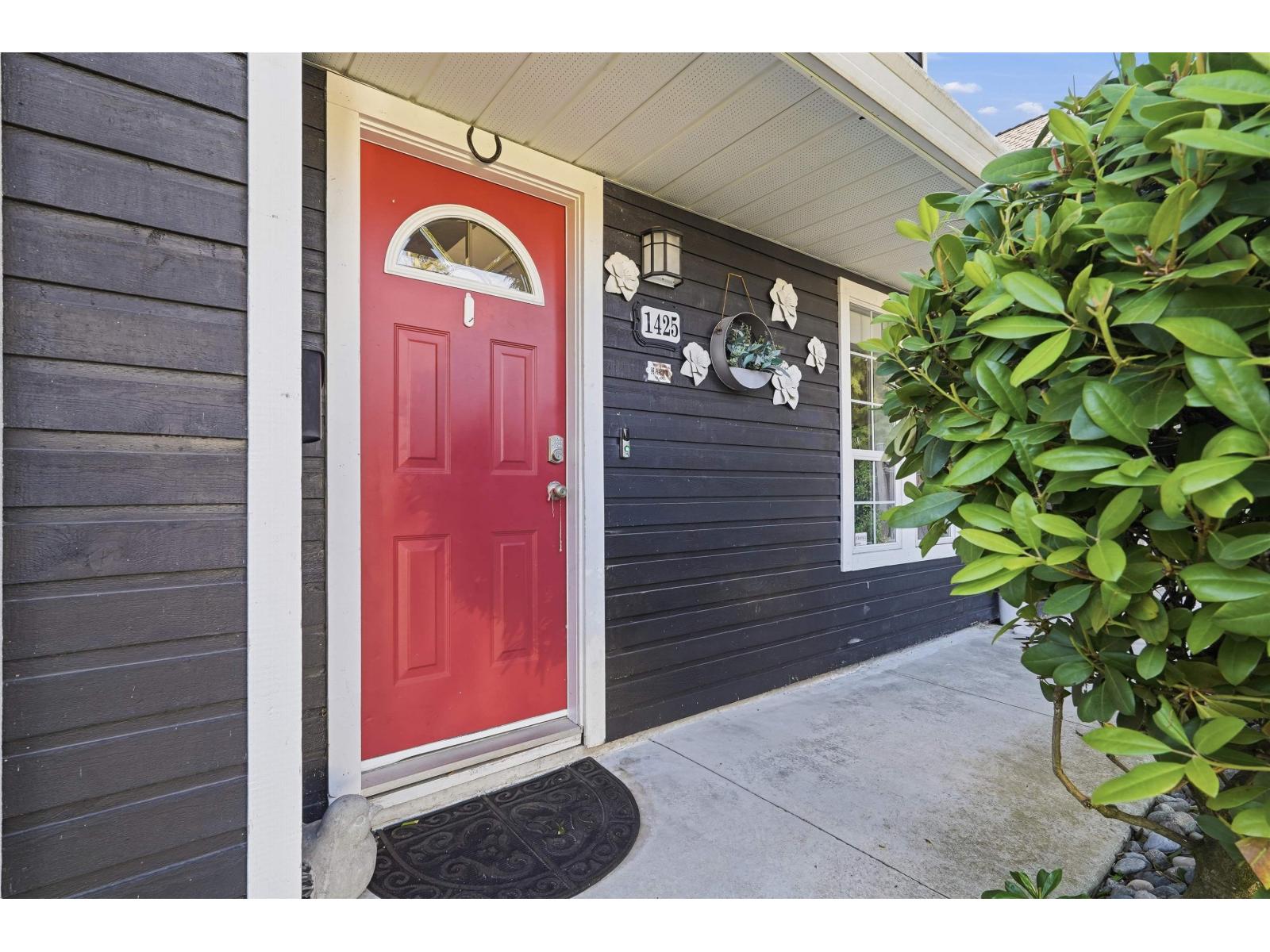 1425 129 STREET, Surrey