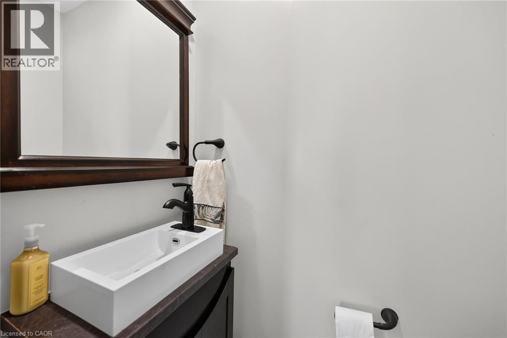 36 LONGVIEW Court - 30