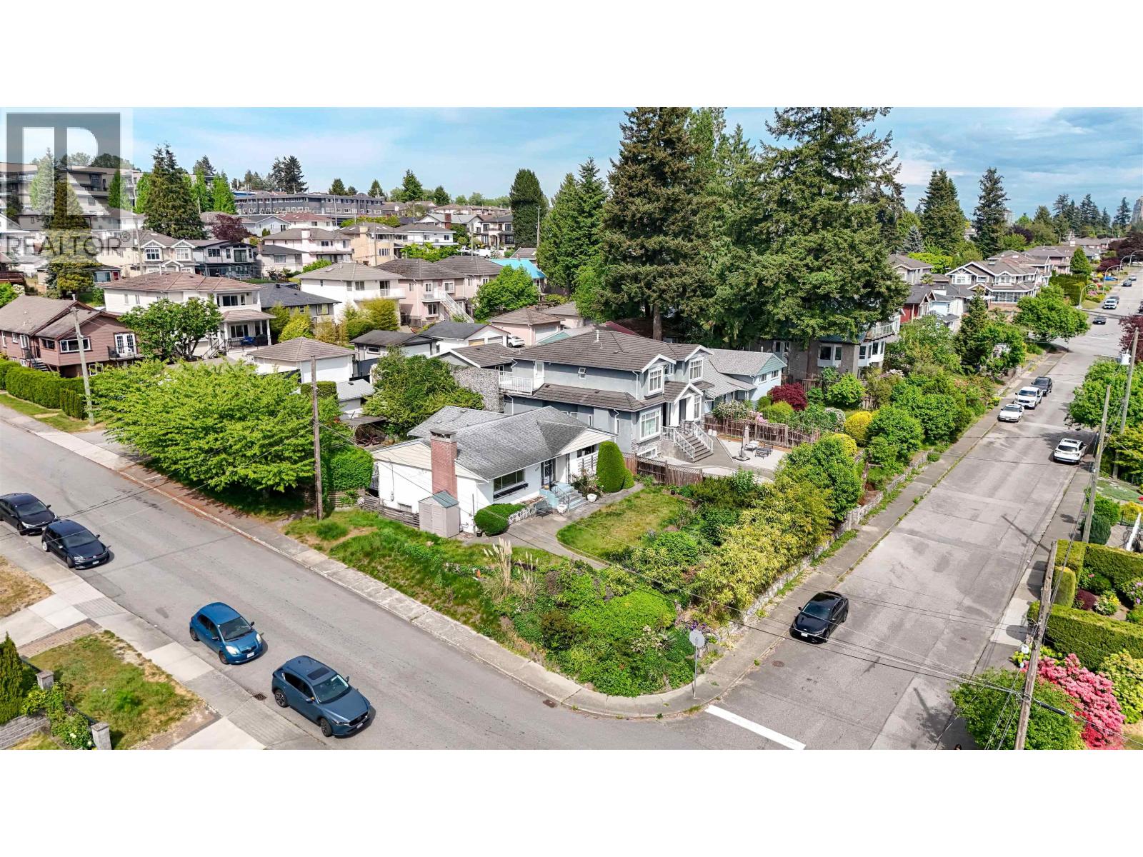 5105 MCKEE STREET, Burnaby