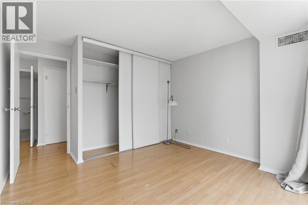 #2206 25 TRAILWOOD Drive - 12