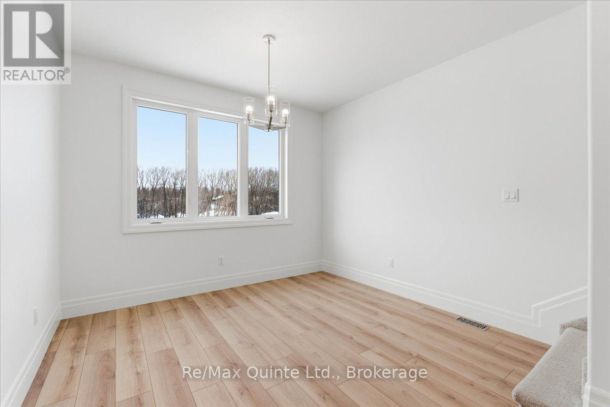 101 BUCHANAN AVENUE - 10