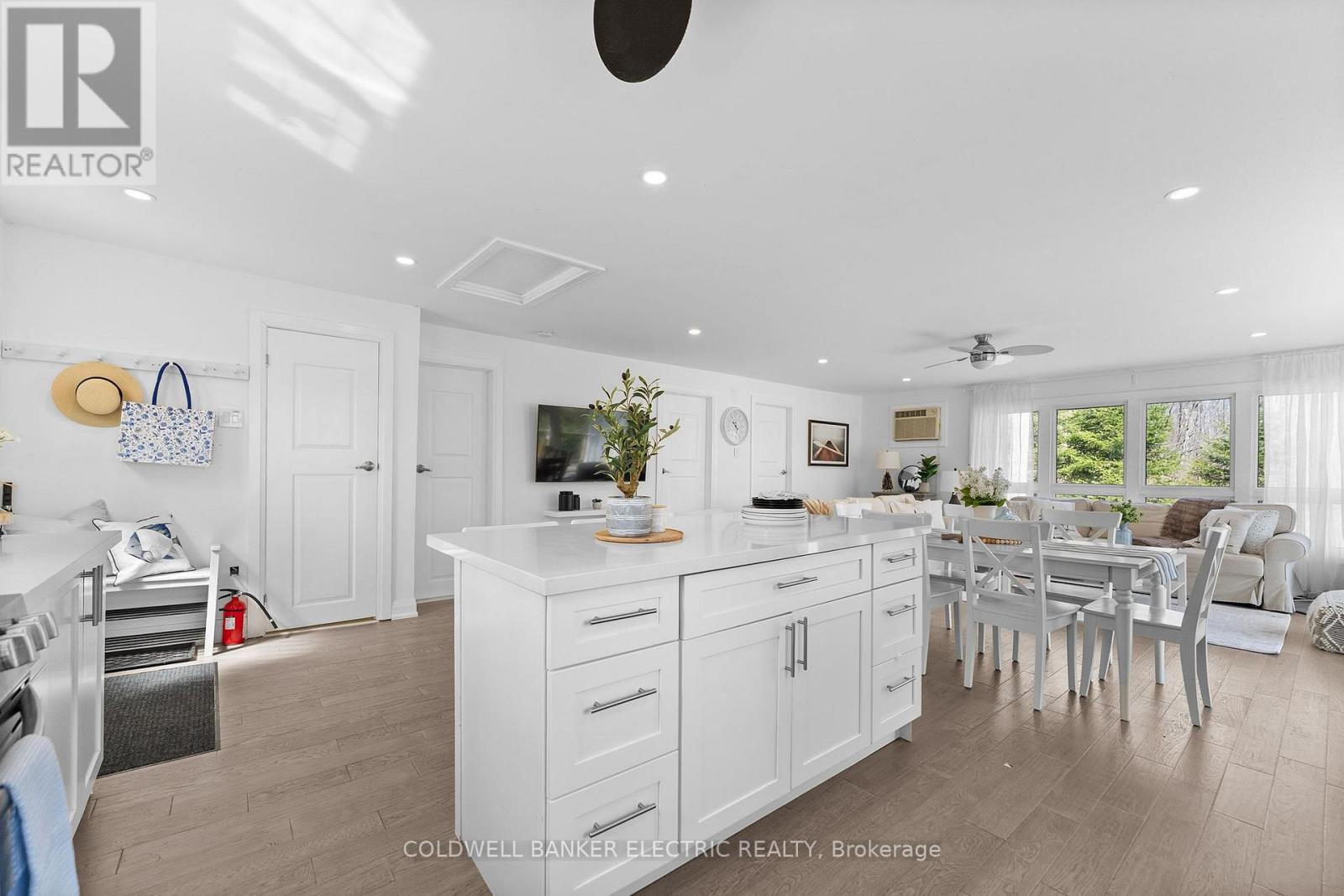 18 BAY VIEW LANE - 12