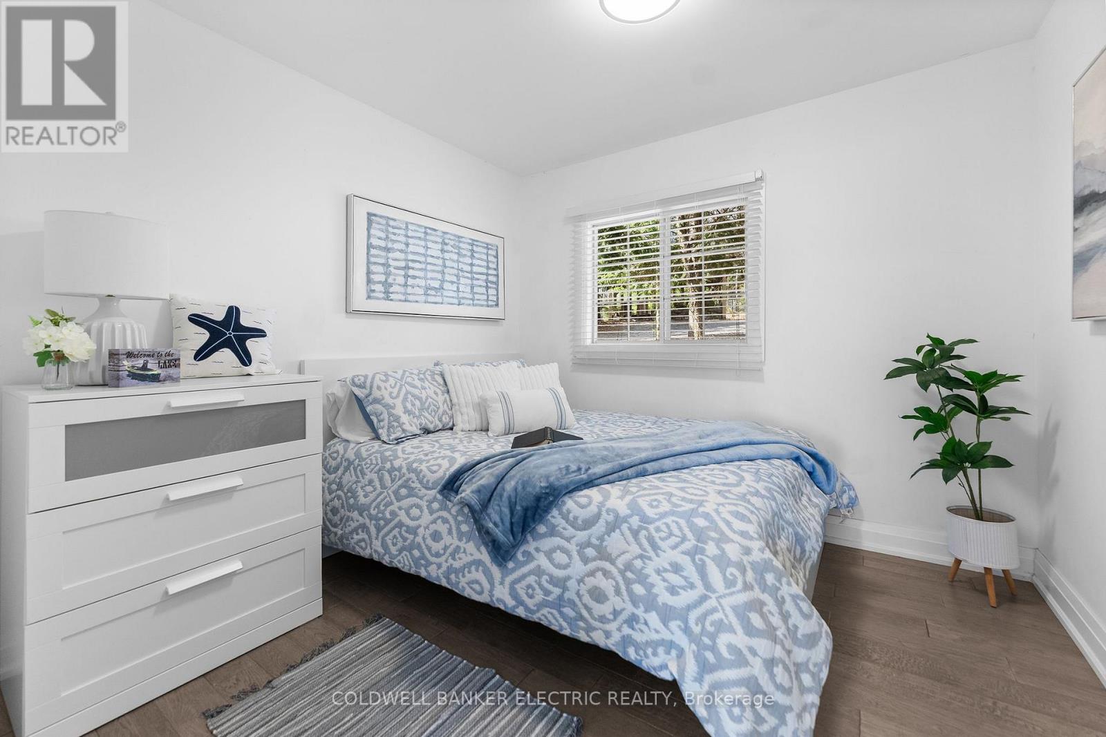 18 BAY VIEW LANE - 16