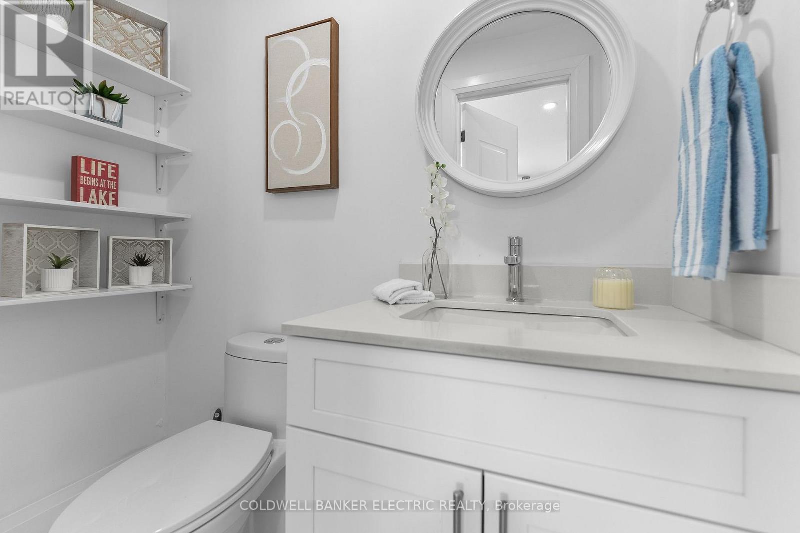 18 BAY VIEW LANE - 18