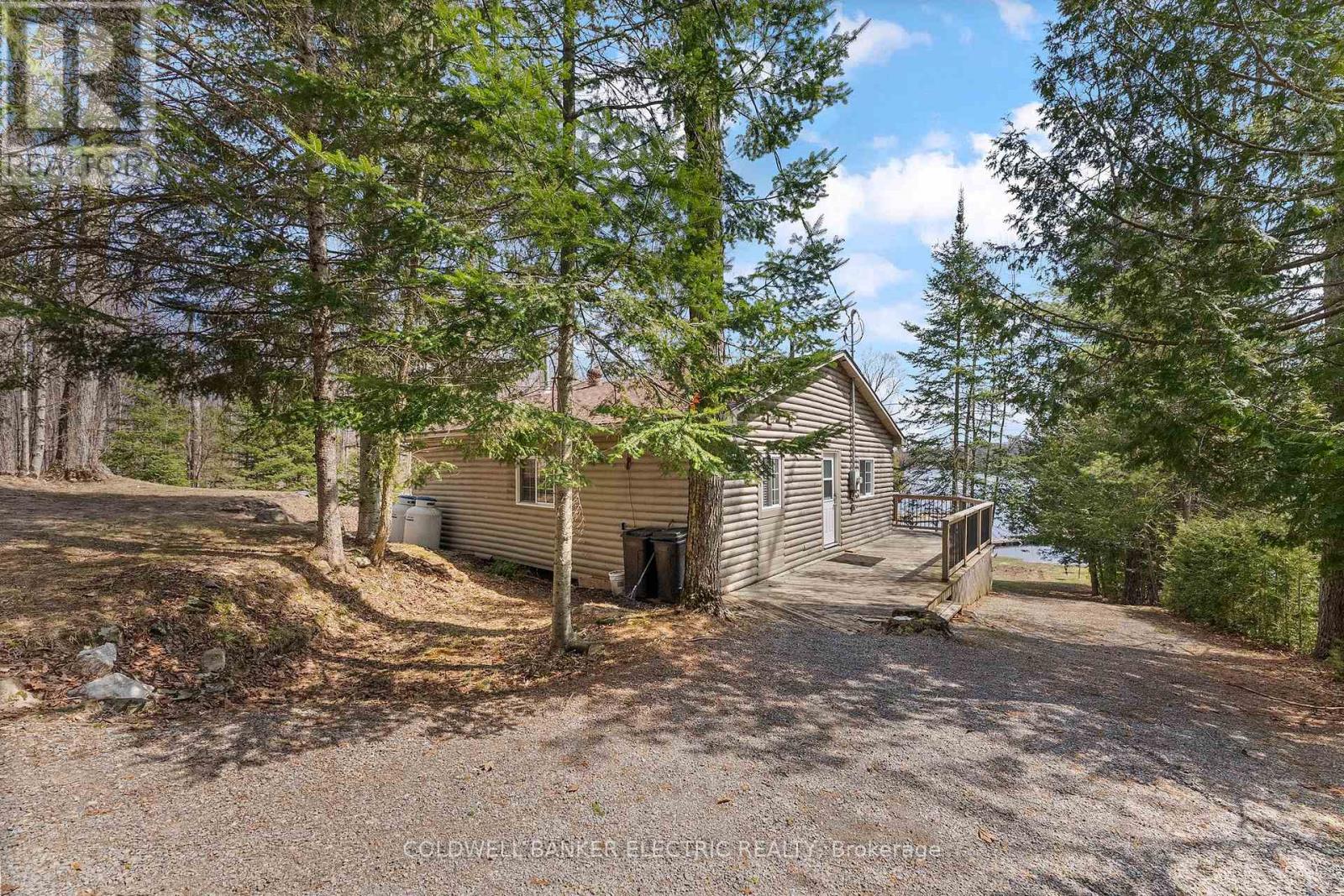 18 BAY VIEW LANE - 25