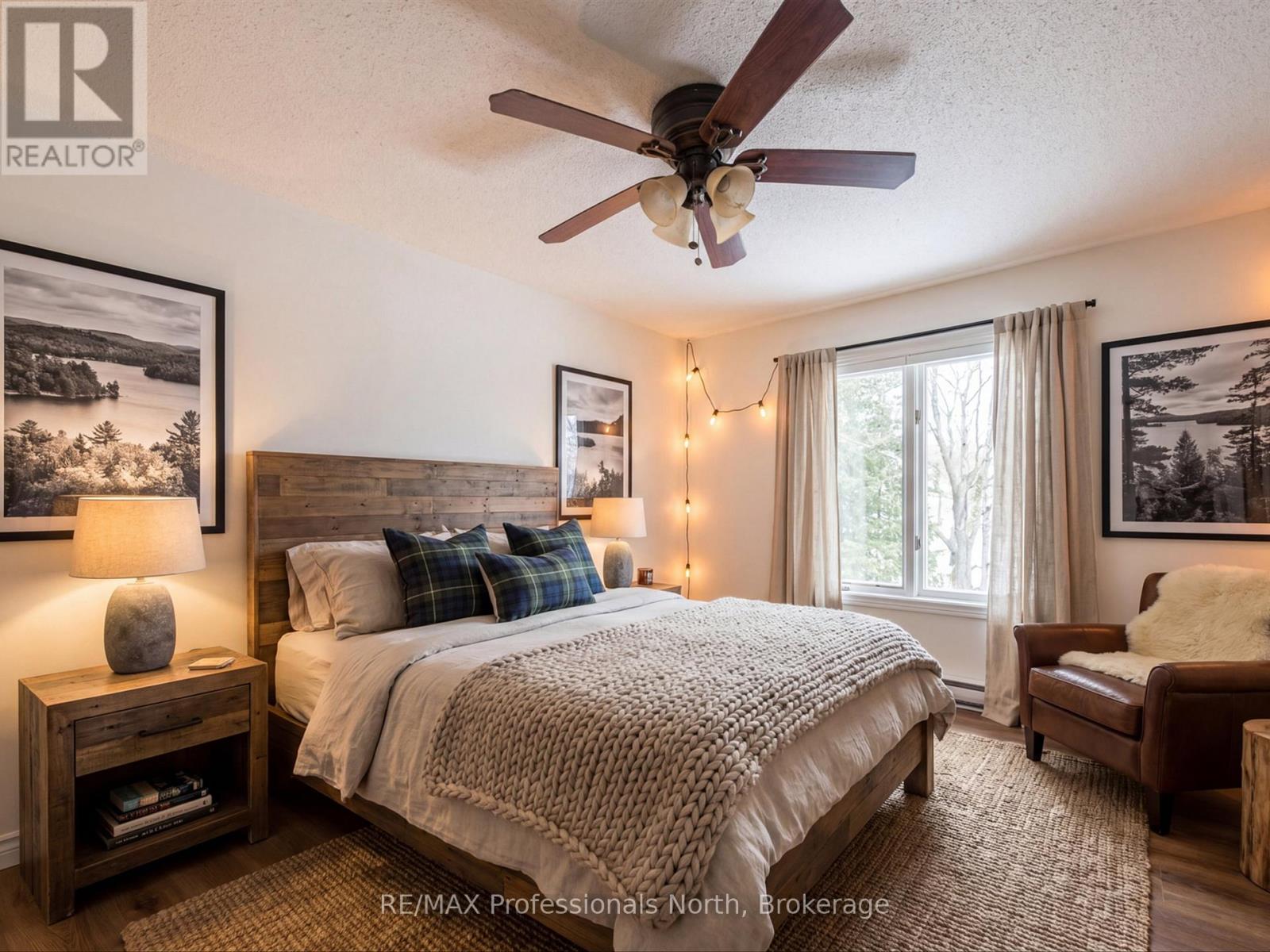 30 THE GRANITE BLUFF - 12