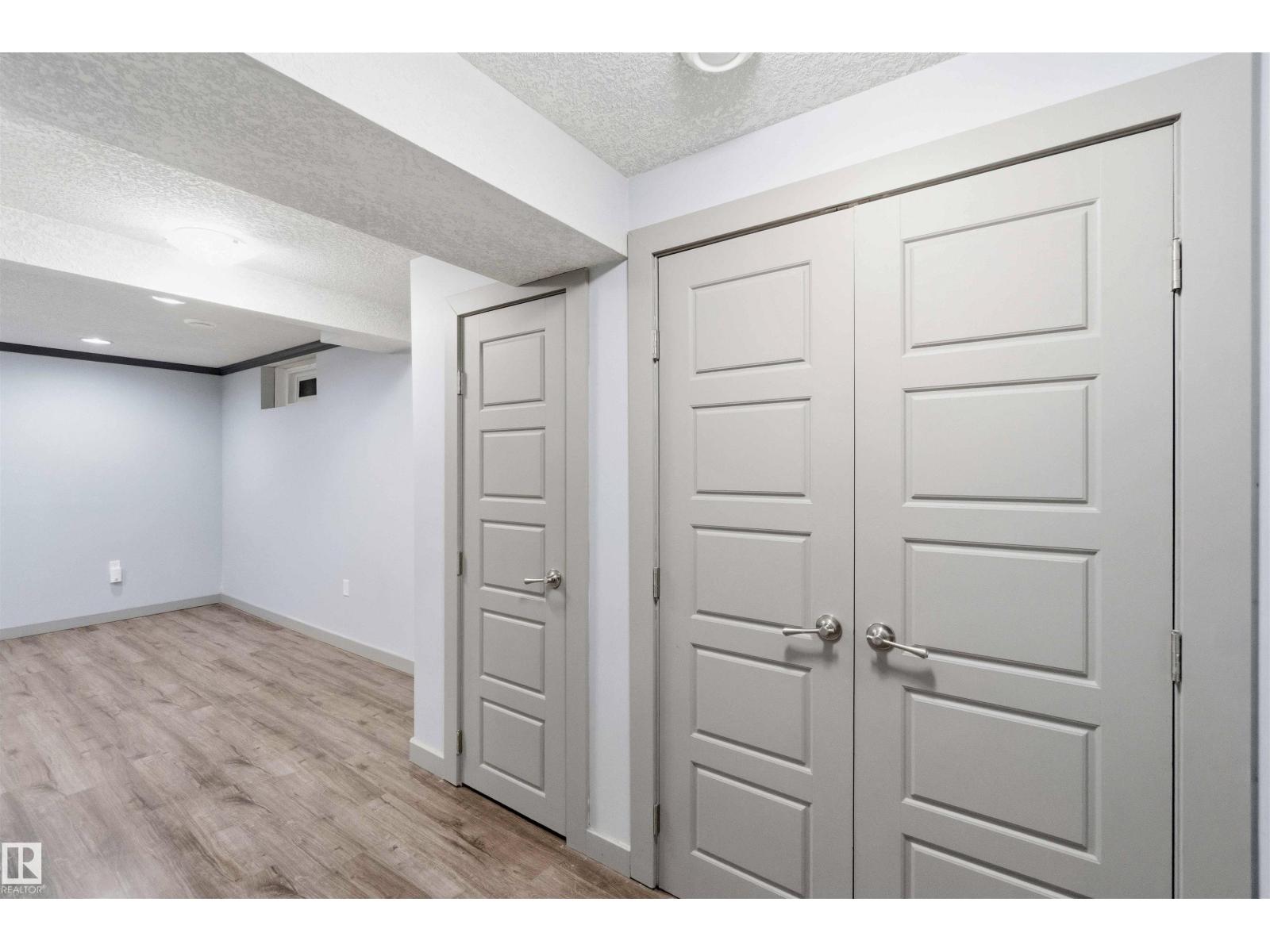 10828 173 AV NW - 35