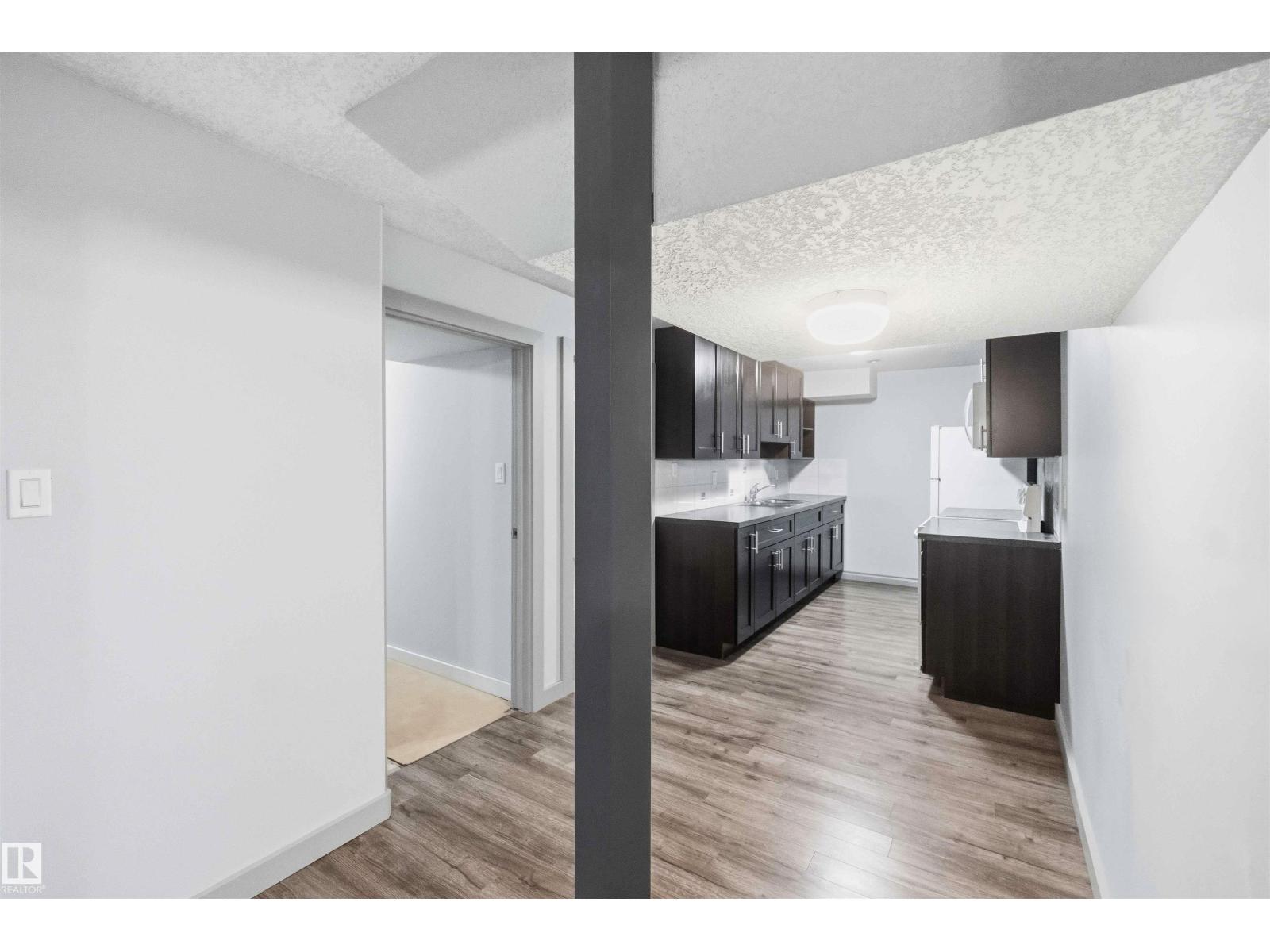 10828 173 AV NW - 43