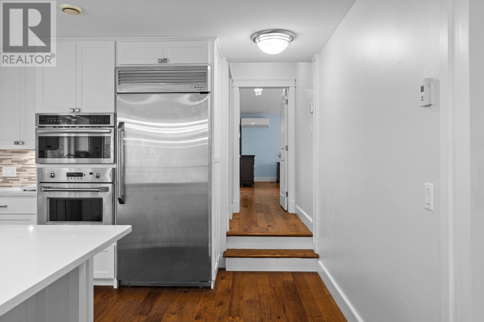 79 KEPPOCH Road - 19