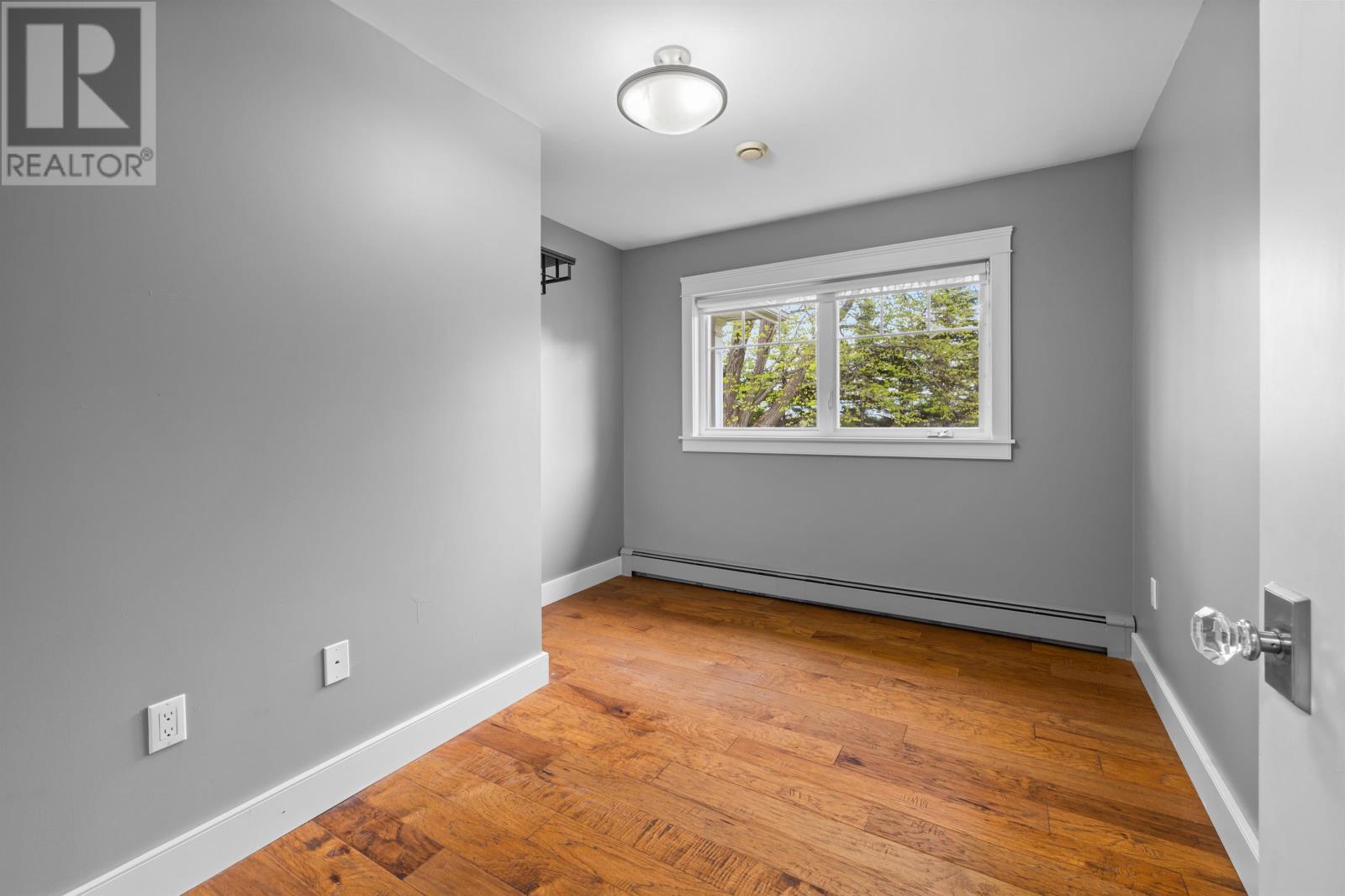 79 KEPPOCH Road - 24