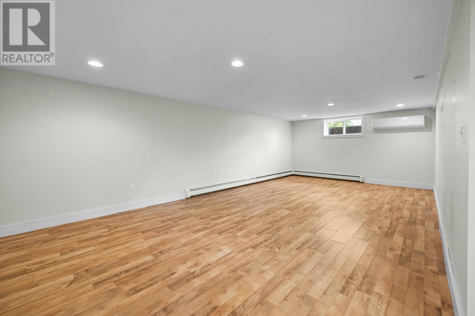 79 KEPPOCH Road - 36