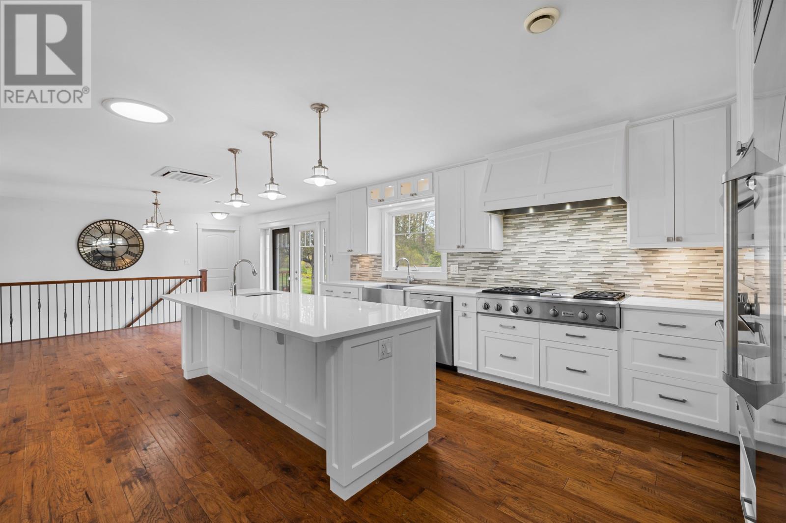 79 KEPPOCH Road - 18