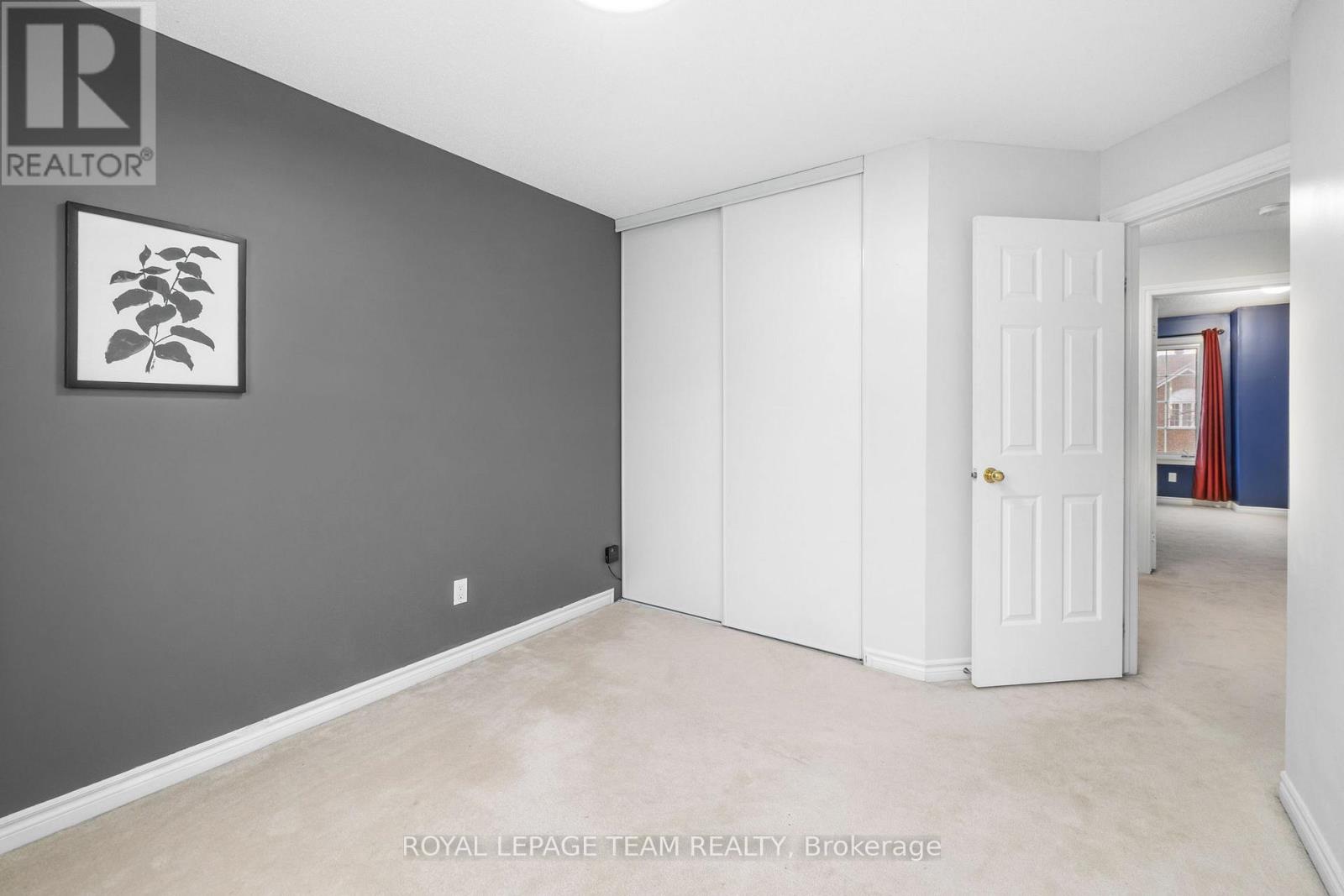 189 GRAY CRESCENT - 28