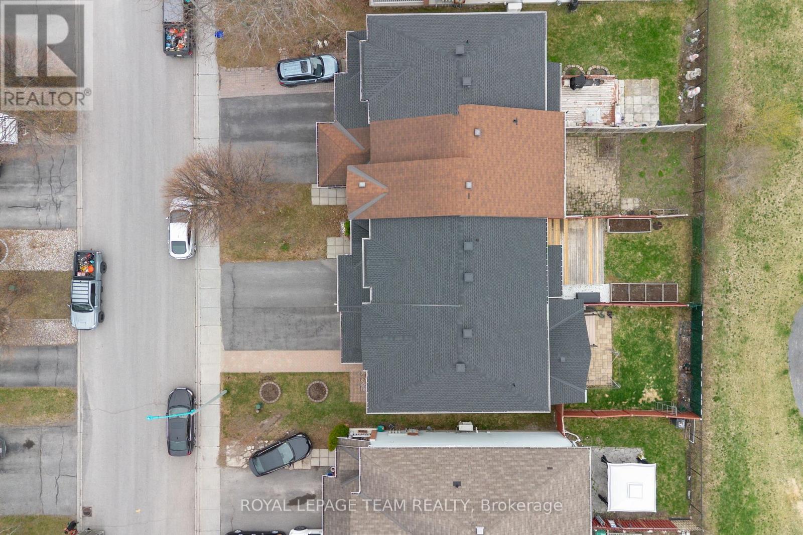 189 GRAY CRESCENT - 38