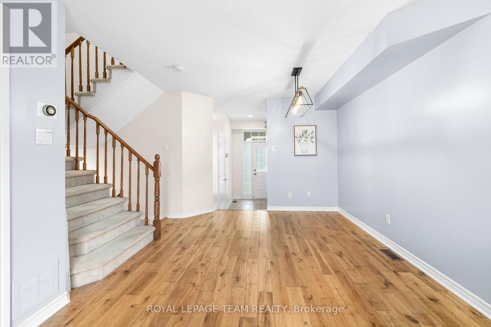 189 GRAY CRESCENT - 8
