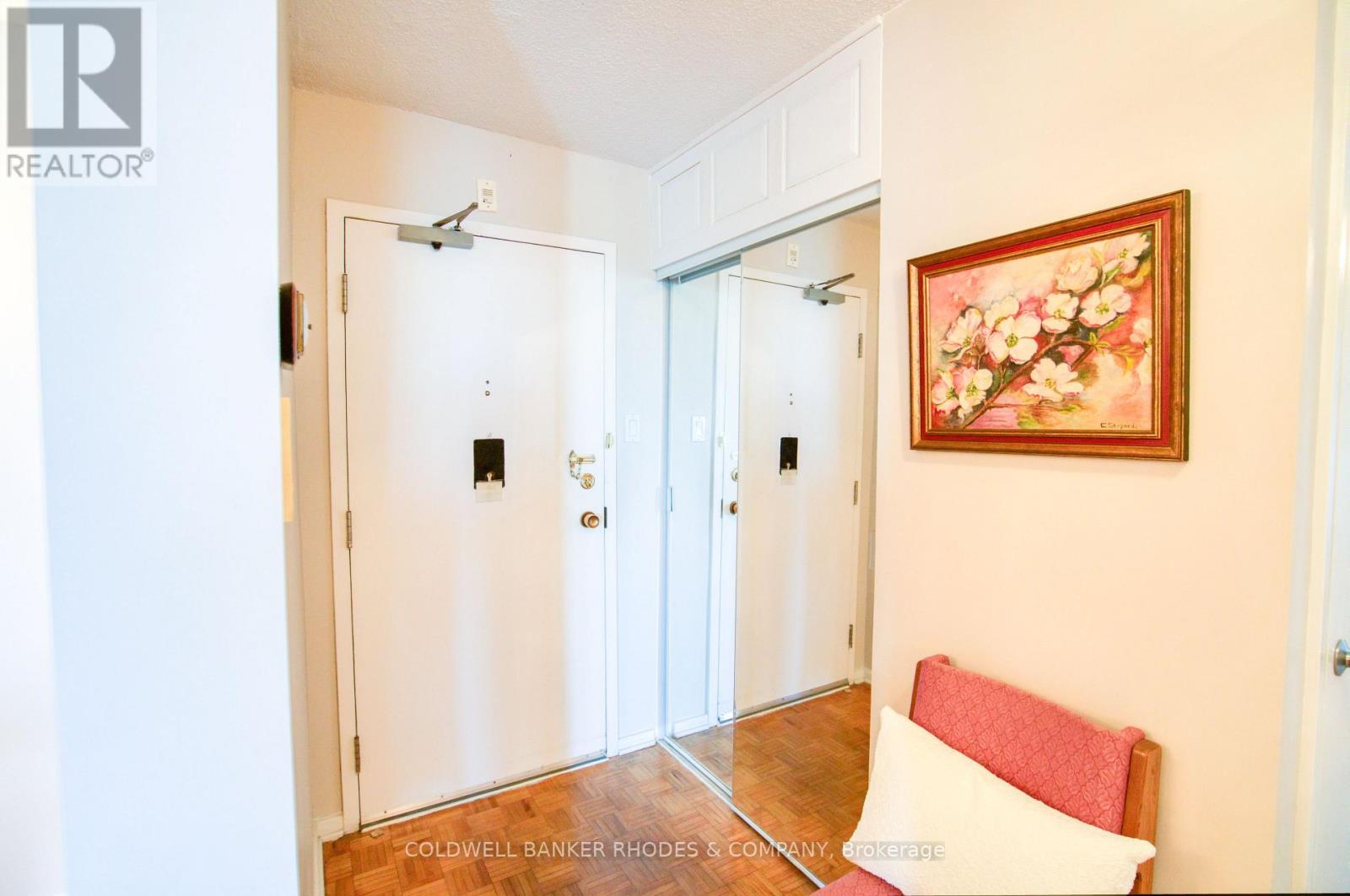 Entrance to the apartment