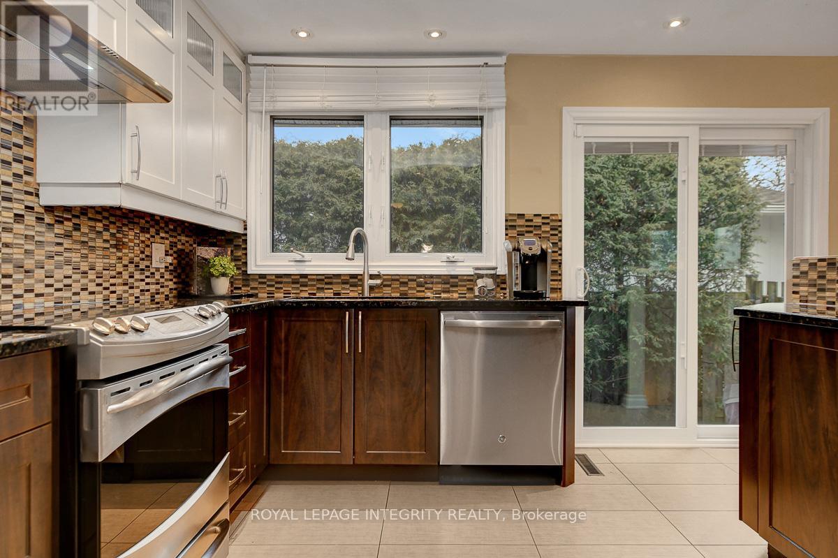 27 BIRCHVIEW ROAD - 17