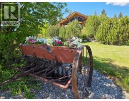6760 Highway 3, Bridesville, BC V0H1B0 Photo 34