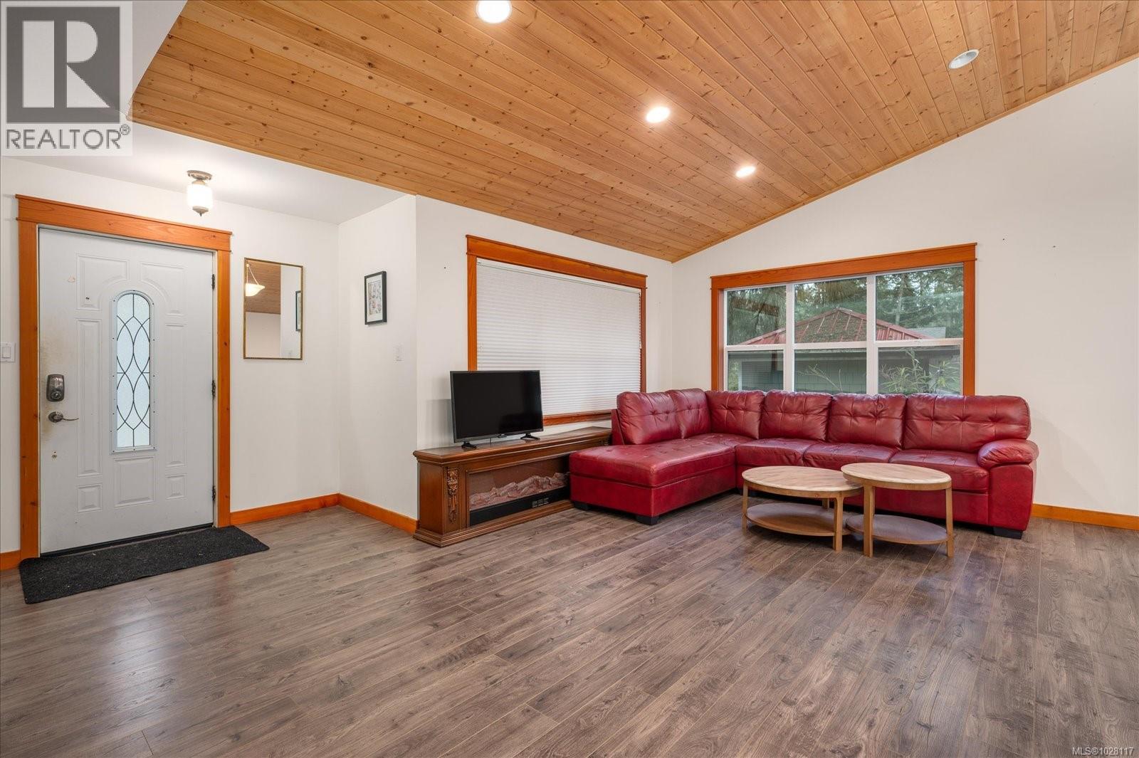 685 Rollo Rd - 8