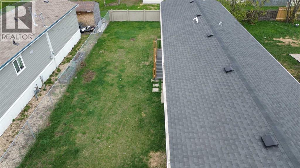 9906 102 Avenue - Image 3