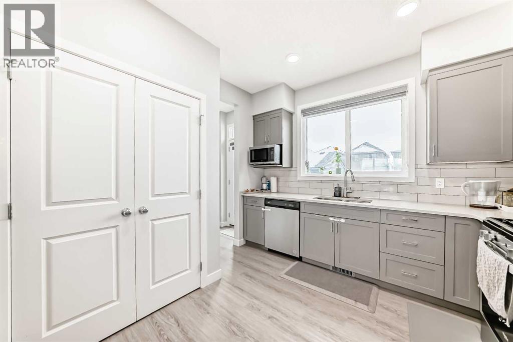 33 Savanna Manor NE - 14