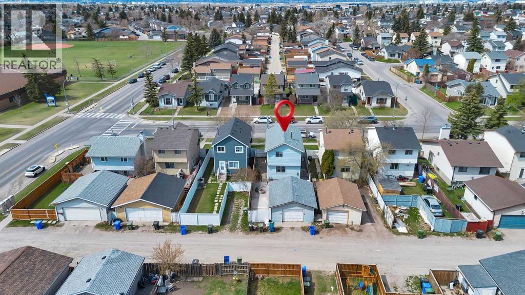 6408 54 Street NE - 34