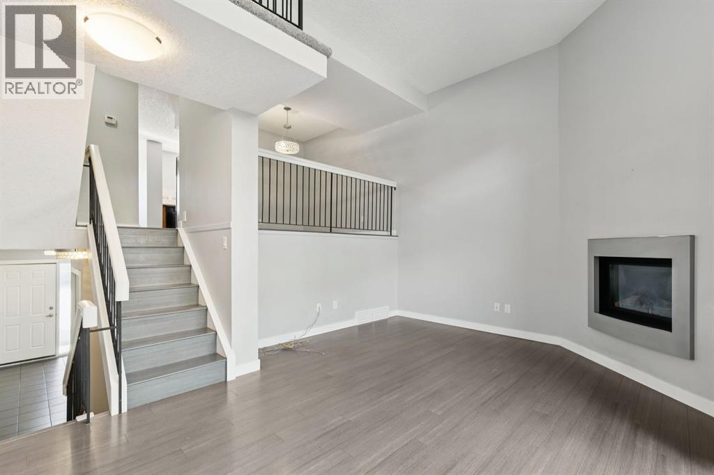 22 Glamis Gardens SW - 4