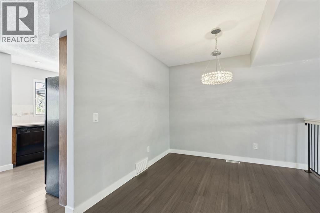 22 Glamis Gardens SW - 12