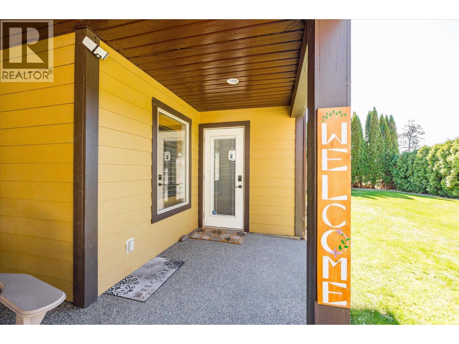  1018 Hume Avenue, Kelowna