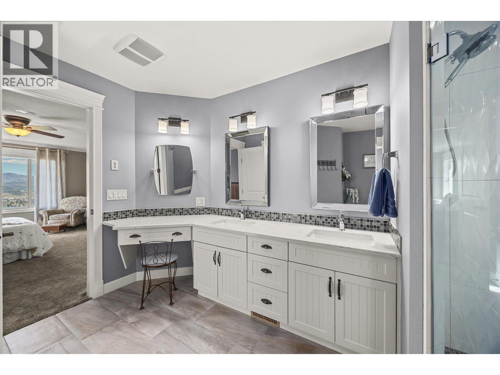  1018 Hume Avenue, Kelowna