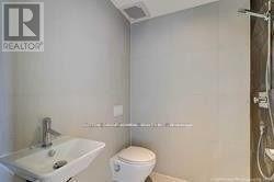 212 - 678 Kingston Road, Toronto, ON M4E1R4 Photo 7