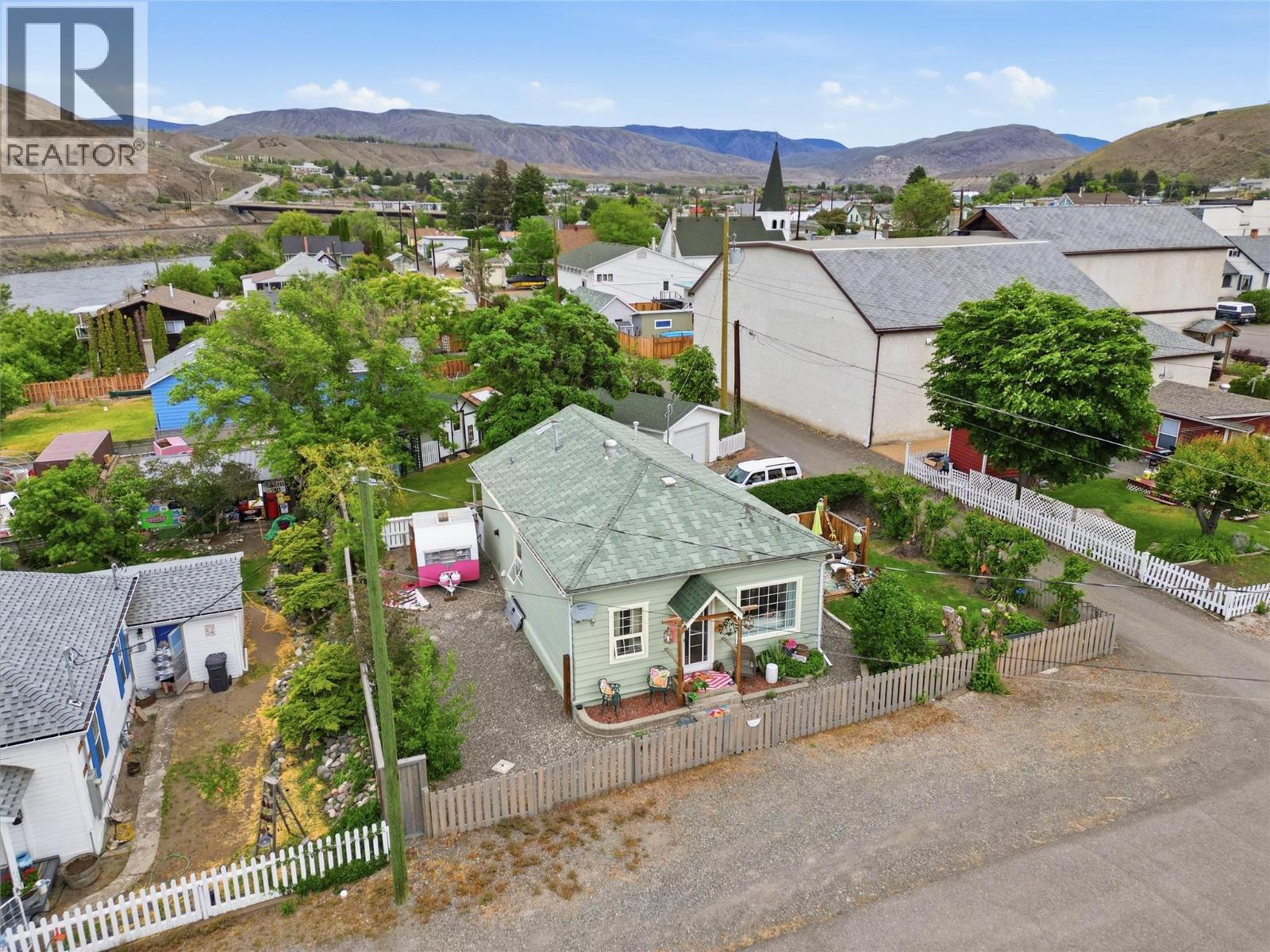 352 5TH Street - Image 2
