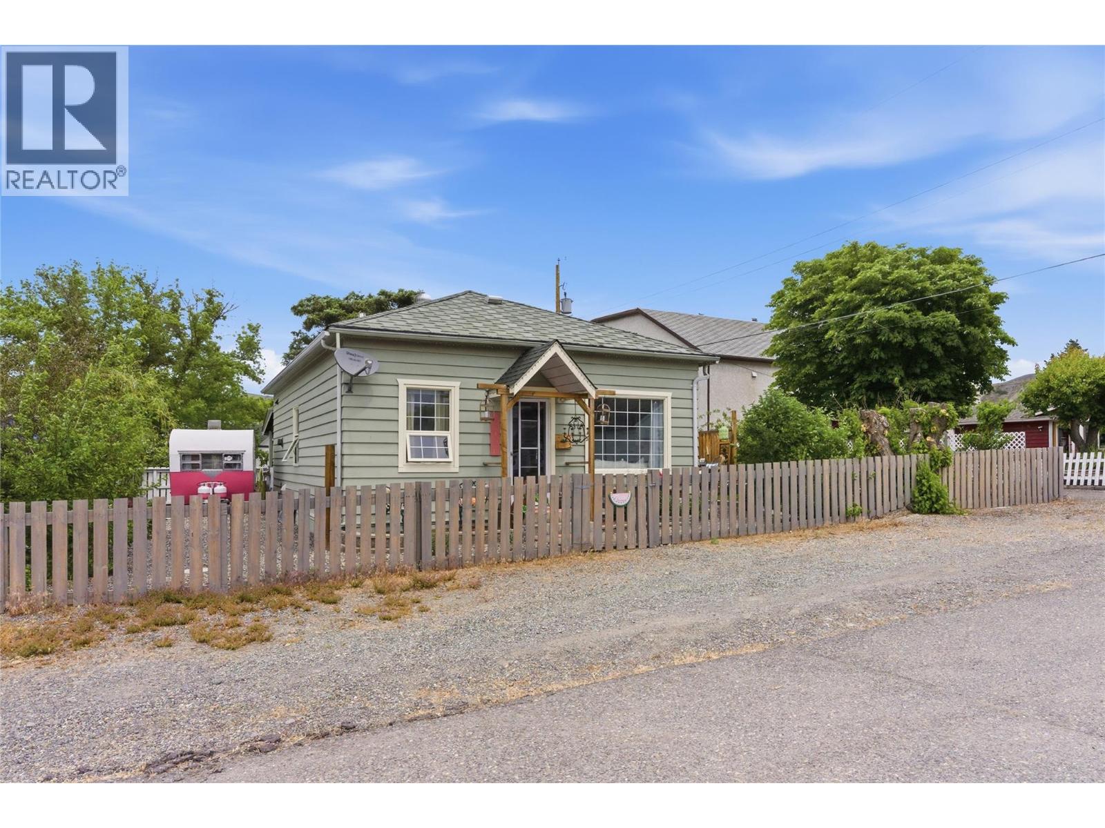 352 5TH Street - 21