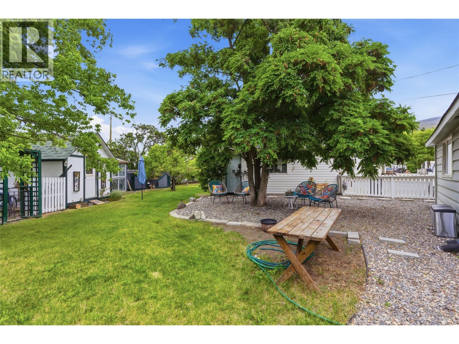 352 5TH Street - 24