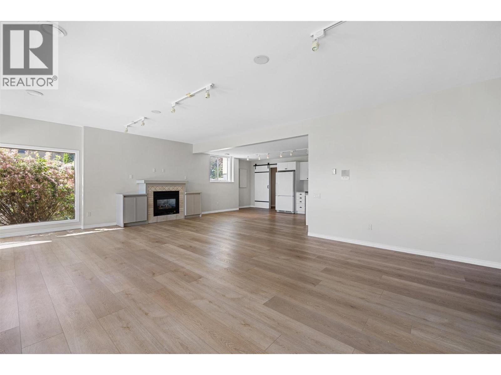 3617 Gala View Drive - 28