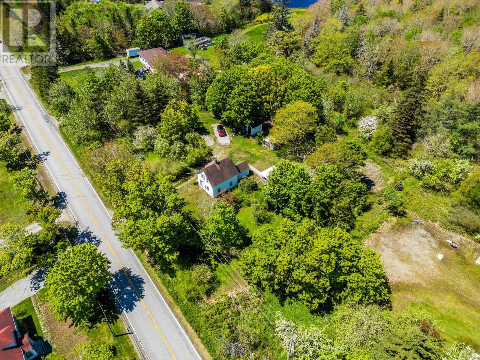 9330 Highway 3 - 48