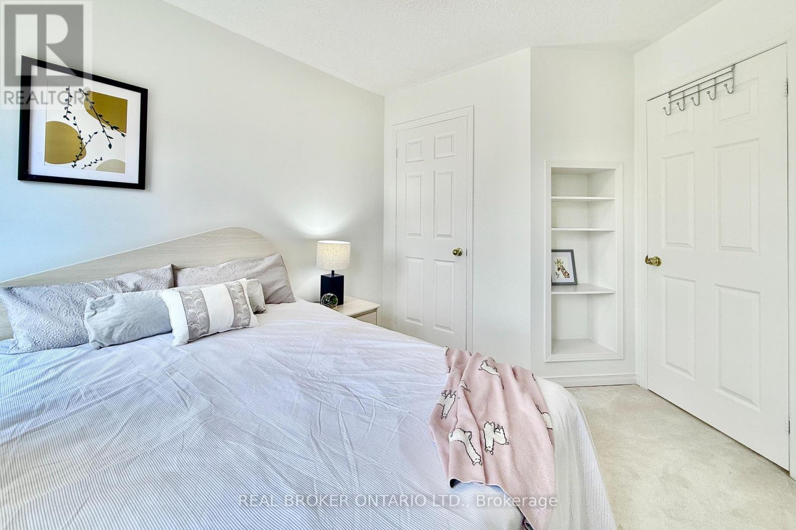 30 LITTLE ANGEL ROAD - 34